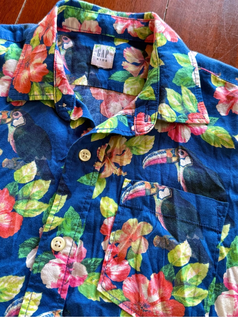 GAP Kids | Blue Hawaiian Floral Button-Up Shirt |  Boys Size 8 - Picture 2 of 5